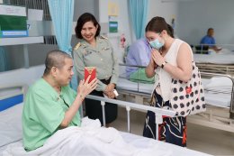 วันที่ 1 พฤษภาคม 2568 โรงพยาบาลทหารผ่านศึก ได้รับเกียรติจากคุณจิรันธนิน เศรษฐ์วลัย ที่ได้กรุณาเข้าเยี่ยมบำรุงขวัญผู้ป่วยทหารผ่านศึกที่พักรักษาตัว ณ โรงพยาบาลทหารผ่านศึก