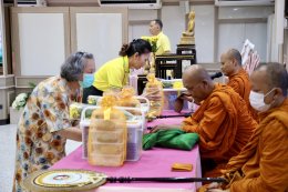 วันที่ 16 มิถุนายน 2568 นางอัมพร ปรีชาญาณพานิช รองหัวหน้าสำนักผู้อำนวยการ โรงพยาบาลทหารผ่านศึก เป็นประธานในพิธีทำบุญถวายสังฆทาน 