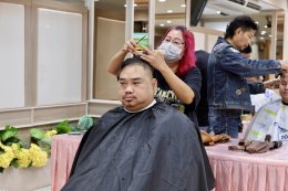 วันที่ 24 กันยายน 2568 มูลนิธิสงเคราะห์ครอบครัวทหารผ่านศึกในพระราชูปถัมภ์สมเด็จพระศรีนครินทราบรมราชชนนี (มสคท.) ร่วมกับ สมาคมช่างผมประเทศไทย นำทีมช่างตัดผม มาให้บริการแก่ทหารผ่านศึกที่พักรักษาตัวอยู่ที่โรงพยาบาลทหารผ่านศึก