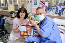 เมื่อวันที่ 10 มกราคม 2569 คุณศรีจันทร์ บุรีวงษ์ และคณะ เข้าเยี่ยมบำรุงขวัญ พร้อมมอบอาหารว่าง เครื่องดื่ม ผลไม้ และเงินบำรุงขวัญ เพื่อสร้างขวัญกำลังใจและแสดงความห่วงใยให้แก่ทหารผ่านศึกที่ได้รับบาดเจ็บจากการปฏิบัติหน้าที่ เนื่องในโอกาสวันขึ้นปีใหม่ 2569 