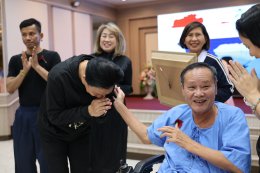 เมื่อวันที่ 21 มกราคม 2569 นางสุธรรมา สกุลไทย รองผู้อำนวยการโรงพยาบาลทหารผ่านศึก (ฝ่ายการพยาบาล) เป็นผู้แทนผู้อำนวยการโรงพยาบาลทหารผ่านศึก ให้การต้อนรับ คุณสุชาติ ชวางกูร ประธานกลุ่มสร้างพลเมืองคุณภาพ และคณะ ในโอกาสเข้าเยี่ยมและจัดกิจกรรมบำรุงขวัญทหารผ่าน