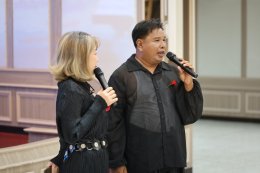 เมื่อวันที่ 21 มกราคม 2569 นางสุธรรมา สกุลไทย รองผู้อำนวยการโรงพยาบาลทหารผ่านศึก (ฝ่ายการพยาบาล) เป็นผู้แทนผู้อำนวยการโรงพยาบาลทหารผ่านศึก ให้การต้อนรับ คุณสุชาติ ชวางกูร ประธานกลุ่มสร้างพลเมืองคุณภาพ และคณะ ในโอกาสเข้าเยี่ยมและจัดกิจกรรมบำรุงขวัญทหารผ่าน