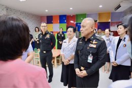 เมื่อวันที่ 23 มกราคม 2569 พลเอก กานต์นาท นิกรยานนท์ ผู้อำนวยการองค์การสงเคราะห์ทหารผ่านศึก พร้อมด้วย คุณจิตตานันท์ นิกรยานนท์ นายกสมาคมแม่บ้านองค์การสงเคราะห์ทหารผ่านศึก ร่วมเป็นประธานในพิธีเปิดการให้บริการศูนย์พัฒนาเด็กเล็กเปี่ยมรักโรงพยาบาลทหารผ่านศึก 