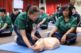 เมื่อวันที่ 26 มีนาคม 2569 โรงพยาบาลทหารผ่านศึก จัดอบรมโครงการอบรมเชิงปฏิบัติการการช่วยฟื้นคืนชีพขั้นพื้นฐาน และการใช้เครื่องกระตุกหัวใจไฟฟ้าชนิดอัตโนมัติ (BLS : Basic Life Support with AED) ประจำปี 2569 สำหรับแพทย์ พยาบาล บุคลากรทางการแพทย์ และพนักงานสาย