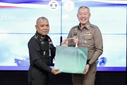 เมื่อวันที่ 1 กรกฎาคม 2569 พลเอก กานต์นาท นิกรยานนท์ ผู้อำนวยการองค์การสงเคราะห์ทหารผ่านศึก รับมอบใบประกาศนียบัตร และเข็มสมาคมแพทย์ทหารแห่งประเทศไทย ในพระบรมราชูปถัมภ์ จาก พลตำรวจโท ไพบูลย์ เจียมอนุกูลกิจ นายกสมาคมแพทย์ทหารแห่งประเทศไทย ในพระบรมราชูปถัมภ์