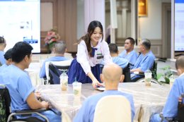 คณะนักเรียนโรงเรียนมาแตร์เดอีวิทยาลัย ร่วมส่งมอบความสุข สร้างรอยยิ้ม และเติมเต็มพลังใจ แด่วีรบุรุษทหารผ่านศึก