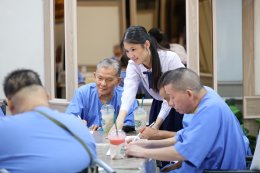 คณะนักเรียนโรงเรียนมาแตร์เดอีวิทยาลัย ร่วมส่งมอบความสุข สร้างรอยยิ้ม และเติมเต็มพลังใจ แด่วีรบุรุษทหารผ่านศึก