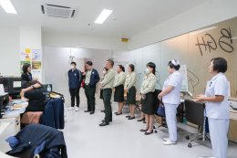 แพทย์หญิงเอินฟ้า ณ นคร รองผู้อำนวยการโรงพยาบาลทหารผ่านศึก (ฝ่ายบริหาร) เป็นหัวหน้าคณะ เข้าเยี่ยมชมการดำเนินงานและศึกษาดูงานของโรงพยาบาลบ้านแพ้ว