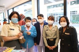 คณะอาจารย์ และนักเรียนจากโรงเรียนพยาบาล วิทยาลัยการแพทย์ทหาร แห่งประเทศญี่ปุ่น พร้อมด้วยอาจารย์พยาบาล จาก วิทยาลัยพยาบาลกองทัพบก เข้าเยี่ยมชมโรงพยาบาลทหารผ่านศึก