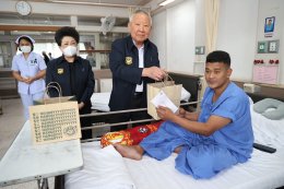 พลเอก วินัย ภัททิยกุล นายกสมาคมนายทหารนอกประจำการ และคณะ เข้าพบ พลเอก กานต์นาท นิกรยานนท์ ผู้อำนวยการองค์การสงเคราะห์ทหารผ่านศึก