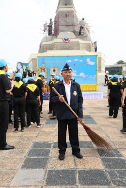 เมื่อวันที่ 26 มกราคม 2569 พลเอก กานต์นาท นิกรยานนท์ ผู้อำนวยการองค์การสงเคราะห์ทหารผ่านศึก เป็นประธานในพิธีเปิดการจัดกิจกรรมจิตอาสาเทิดทูนสถาบันพระมหากษัตริย์ เนื่องในวันทหารผ่านศึก ประจำปี 2569 โดยมี คุณจิตตานันท์ นิกรยานนท์ นายกสมาคมแม่บ้านองค์การสงเคร