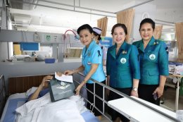 นายกสมาคมคู่สมรสทหารอากาศ และคณะ ในโอกาสเข้าเยี่ยมบำรุงขวัญทหารผ่านศึก