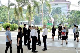 พลเอก พจน์ เอมพันธุ์ ที่ปรึกษาผู้อำนวยการองค์การสงเคราะห์ทหารผ่านศึก และคณะทำงานการออกหน่วยกายอุปกรณ์เคลื่อนที่ เข้าพบ นายณรงค์ เทพเสนา ผู้ว่าราชการจังหวัดอุบลราชธานี ณ ศาลากลางจังหวัดอุบลราชธานี 