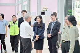 พลเอก พจน์ เอมพันธุ์ ที่ปรึกษาผู้อำนวยการองค์การสงเคราะห์ทหารผ่านศึก และคณะทำงานการออกหน่วยกายอุปกรณ์เคลื่อนที่ เข้าพบ นายณรงค์ เทพเสนา ผู้ว่าราชการจังหวัดอุบลราชธานี ณ ศาลากลางจังหวัดอุบลราชธานี 