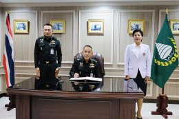 ปลัดกระทรวงกลาโหม และผู้แทนเหล่าทัพ เยี่ยมเยียนพร้อมมอบเงินบำรุงขวัญให้แก่ทหารผ่านศึกที่ได้รับบาดเจ็บจากการปฏิบัติหน้าที่