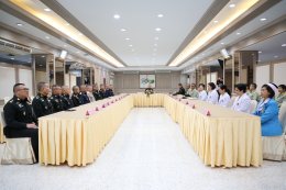 ปลัดกระทรวงกลาโหม และผู้แทนเหล่าทัพ เยี่ยมเยียนพร้อมมอบเงินบำรุงขวัญให้แก่ทหารผ่านศึกที่ได้รับบาดเจ็บจากการปฏิบัติหน้าที่