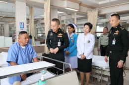 ปลัดกระทรวงกลาโหม และผู้แทนเหล่าทัพ เยี่ยมเยียนพร้อมมอบเงินบำรุงขวัญให้แก่ทหารผ่านศึกที่ได้รับบาดเจ็บจากการปฏิบัติหน้าที่