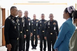 ปลัดกระทรวงกลาโหม และผู้แทนเหล่าทัพ เยี่ยมเยียนพร้อมมอบเงินบำรุงขวัญให้แก่ทหารผ่านศึกที่ได้รับบาดเจ็บจากการปฏิบัติหน้าที่