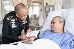 ปลัดกระทรวงกลาโหม และผู้แทนเหล่าทัพ เยี่ยมเยียนพร้อมมอบเงินบำรุงขวัญให้แก่ทหารผ่านศึกที่ได้รับบาดเจ็บจากการปฏิบัติหน้าที่