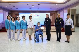 พลโท ชิดชนก  นุชฉายา รอง ผอ.สปท. ได้เข้าเยี่ยมและได้มอบของที่ระลึกให้แก่ ร้อยโท ณรงค์พัฒน์  พงษ์พานิช ทหารผ่านศึกนอกประจำการ บัตรชั้นที่ ๑ เพื่อเป็นการสร้างขวัญและกำลังใจ