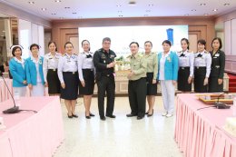พลตรี ศุภกิตติ ขัมพานนท์ ผู้อำนวยการสำนักงานแพทย์ทหาร กรมยุทธบริการทหาร กองบัญชาการกองทัพไทย พร้อมคณะเข้าเยี่ยมชมกิจการด้านการแพทย์ ณ โรงพยาบาลทหารผ่านศึก