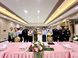 พลตรี ศุภกิตติ ขัมพานนท์ ผู้อำนวยการสำนักงานแพทย์ทหาร กรมยุทธบริการทหาร กองบัญชาการกองทัพไทย พร้อมคณะเข้าเยี่ยมชมกิจการด้านการแพทย์ ณ โรงพยาบาลทหารผ่านศึก