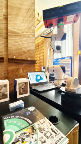 MVT-Showcases Robotics at the 3rd International NEV Summit SEA