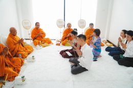 จัดพิธีสงฆ์บ้านคุณธัญญ่า อาร์สยาม
