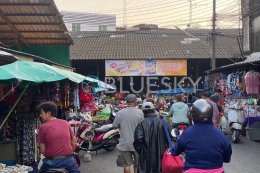 Turning Traffic into Trust: เปลี่ยน คนเดินตลาด' เป็น 'ลูกค้าประจำ' ด้วยกลยุทธ์ Big Banner