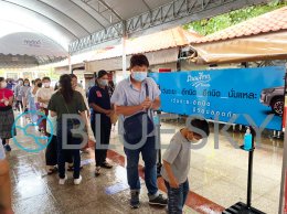 Hand Sanitizer (Tourist Attraction)