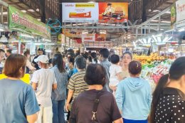 Night Market Impact Series: ป้ายซีรีส์ดักสายตา เห็นซ้ำตลอดทาง สร้างภาพจำใกล้จุดซื้อ