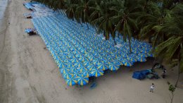 Umbrella Media-Biore UV Extreme