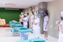 นักเรียนพนักงานผู้ช่วยพยาบาล เดอะแคร์การบริบาลรุ่นที่ 40 สอบวัดผลภาคทักษะก่อนออกฝึกภาคปฎิบัติ ( The Care Skill Day )