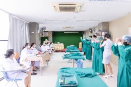 นักเรียนพนักงานผู้ช่วยพยาบาล เดอะแคร์การบริบาลรุ่นที่ 40 สอบวัดผลภาคทักษะก่อนออกฝึกภาคปฎิบัติ ( The Care Skill Day )
