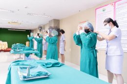 นักเรียนพนักงานผู้ช่วยพยาบาล เดอะแคร์การบริบาลรุ่นที่ 40 สอบวัดผลภาคทักษะก่อนออกฝึกภาคปฎิบัติ ( The Care Skill Day )