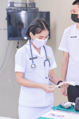 นักเรียนพนักงานผู้ช่วยพยาบาล เดอะแคร์การบริบาลรุ่นที่ 40 สอบวัดผลภาคทักษะก่อนออกฝึกภาคปฎิบัติ ( The Care Skill Day )