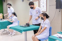 นักเรียนพนักงานผู้ช่วยพยาบาล เดอะแคร์การบริบาลรุ่นที่ 40 สอบวัดผลภาคทักษะก่อนออกฝึกภาคปฎิบัติ ( The Care Skill Day )