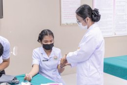 นักเรียนพนักงานผู้ช่วยพยาบาล เดอะแคร์การบริบาลรุ่นที่ 40 สอบวัดผลภาคทักษะก่อนออกฝึกภาคปฎิบัติ ( The Care Skill Day )