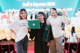 พิธีรับใบประกาศนียบัตร และรับมอบเข็ม ปี 2568