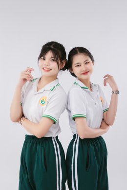 ชุดเครื่องแบบโรงเรียน
