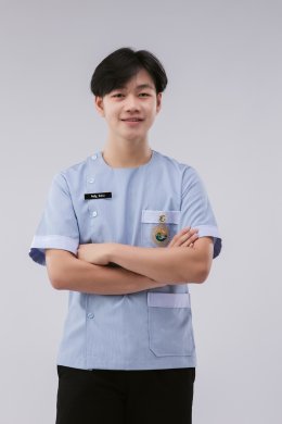 ชุดเครื่องแบบโรงเรียน