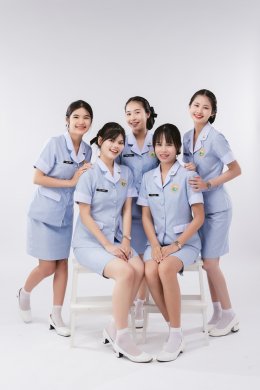 ชุดเครื่องแบบโรงเรียน