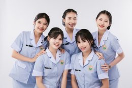 ชุดเครื่องแบบโรงเรียน