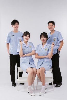 ชุดเครื่องแบบโรงเรียน