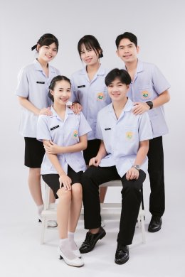 ชุดเครื่องแบบโรงเรียน