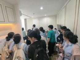 ต้อนรับ ผศ.ดร.นุสรา ประเสริฐศรี ผู้อำนวยการวิทยาลัยพยาบาลบรมราชชนนี สรรพสิทธิประสงค์ พร้อมคณะอาจารย์และนักศึกษาพยาบาลชั้นปีที่ 4 ในโอกาสเยี่ยมชมศูนย์ iCare Wellness