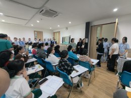 ต้อนรับ ผศ.ดร.นุสรา ประเสริฐศรี ผู้อำนวยการวิทยาลัยพยาบาลบรมราชชนนี สรรพสิทธิประสงค์ พร้อมคณะอาจารย์และนักศึกษาพยาบาลชั้นปีที่ 4 ในโอกาสเยี่ยมชมศูนย์ iCare Wellness