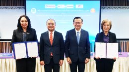 The Road Accident Victims Protection collaborates with Dhipaya to sign a MOU  the ASEAN Compulsory Motor Insurance (ACMI) system.