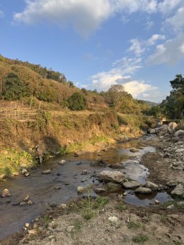 ร่วมเป็นส่วนหนึ่งของทันตแพทย์อาสา โครงการ พอ.สว.  ณ อำเภอขุนยวม จังหวัดแม่ฮ่องสอน