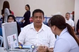 โครงการตรวจคัดกรองโรคตาและช่วยเหลือความผิดปกติทางการมองเห็นในผู้สูงอายุ และประชาชนกลุ่มเสี่ยงในตำบลสะเตงนอก ประจำปี 2569